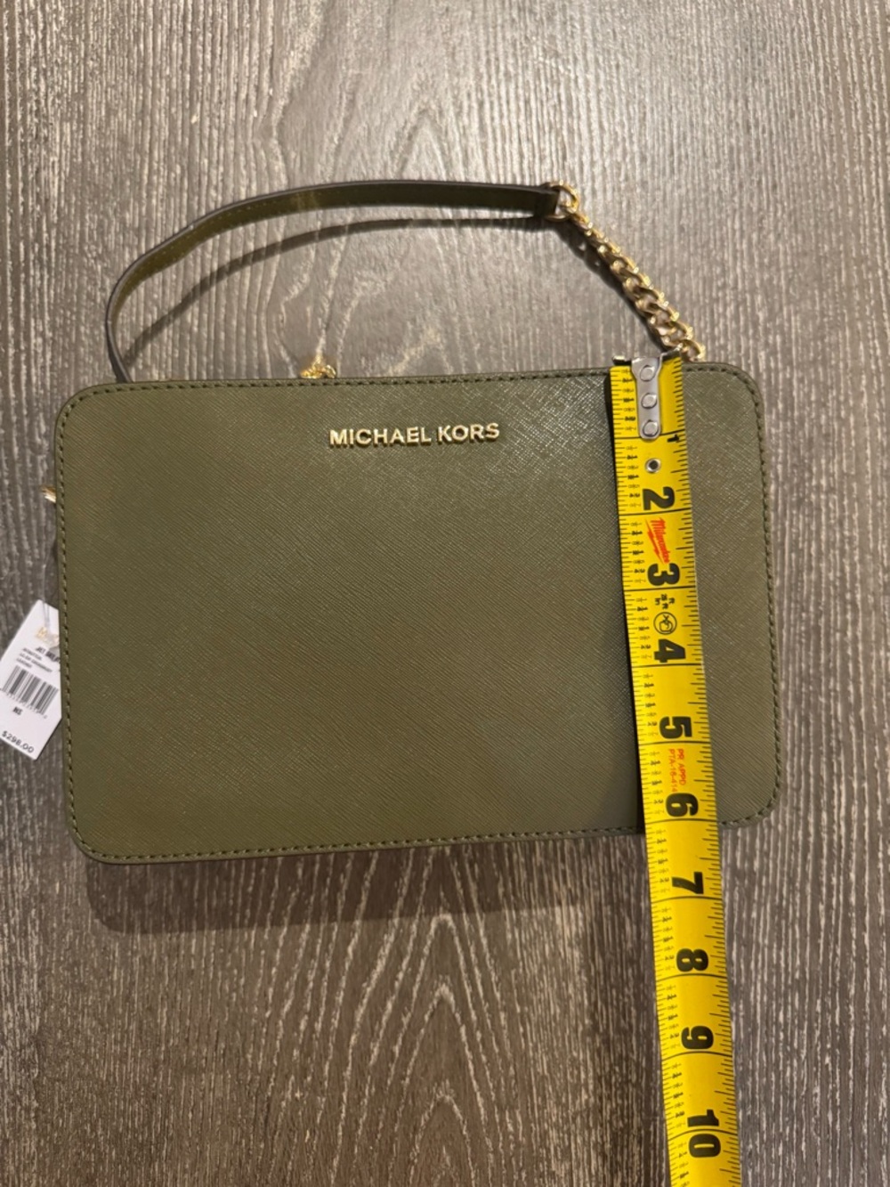 MICHAEL KORS Olive Leather Crossbody with Gold Hardware - Picture 6 of 6